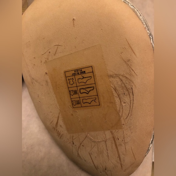 Jimmy Choo
Sacora 100 Faux Pearl Lace Sandals - Picture 12 of 16